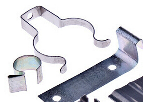 1423642759625463.jpg 五金彈片的分類方式