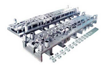 1531721360331726.png 多工位精密級進模